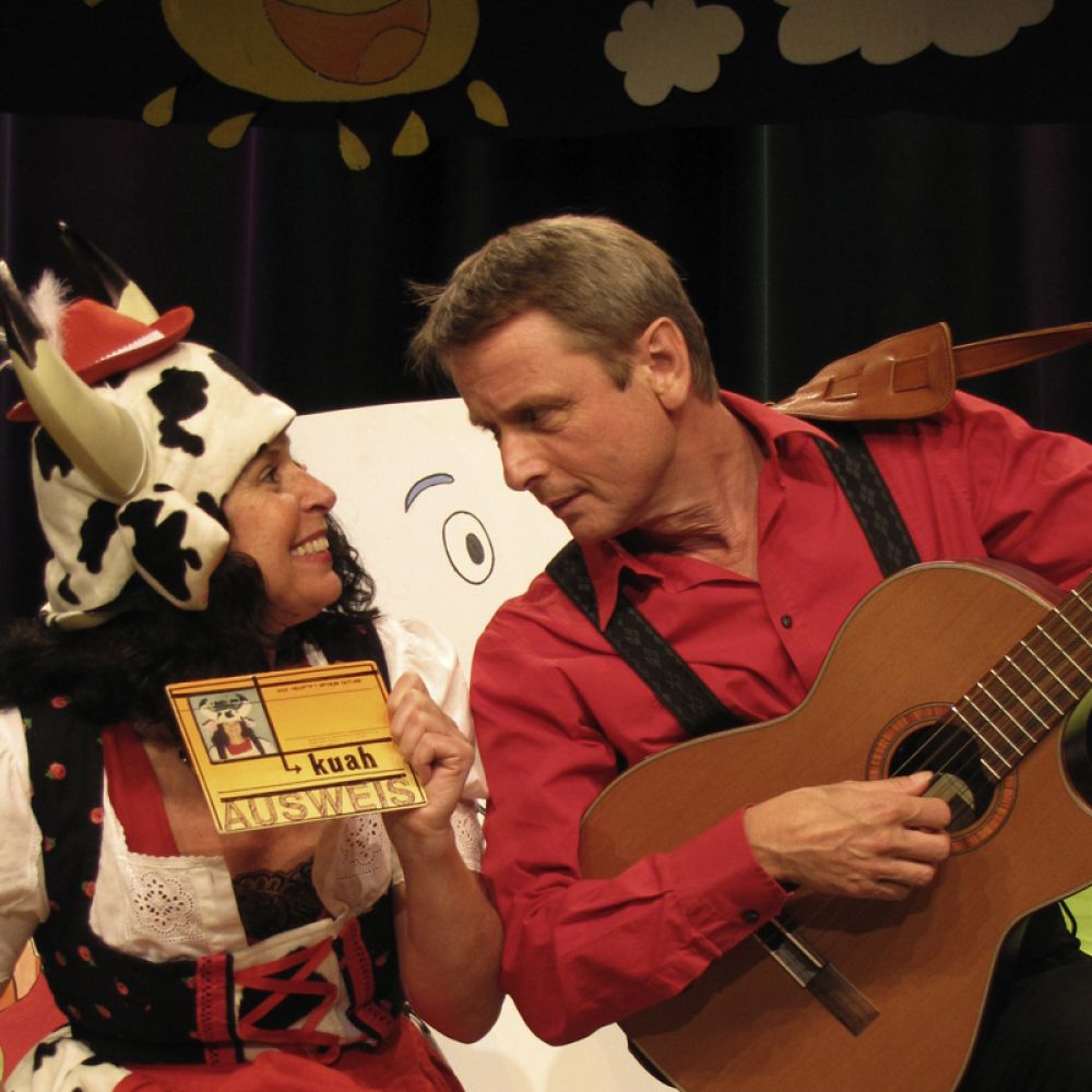 STERNSCHNUPPE –  Bayerische Kinderlieder Musik für Kinder ab 4 Jahren